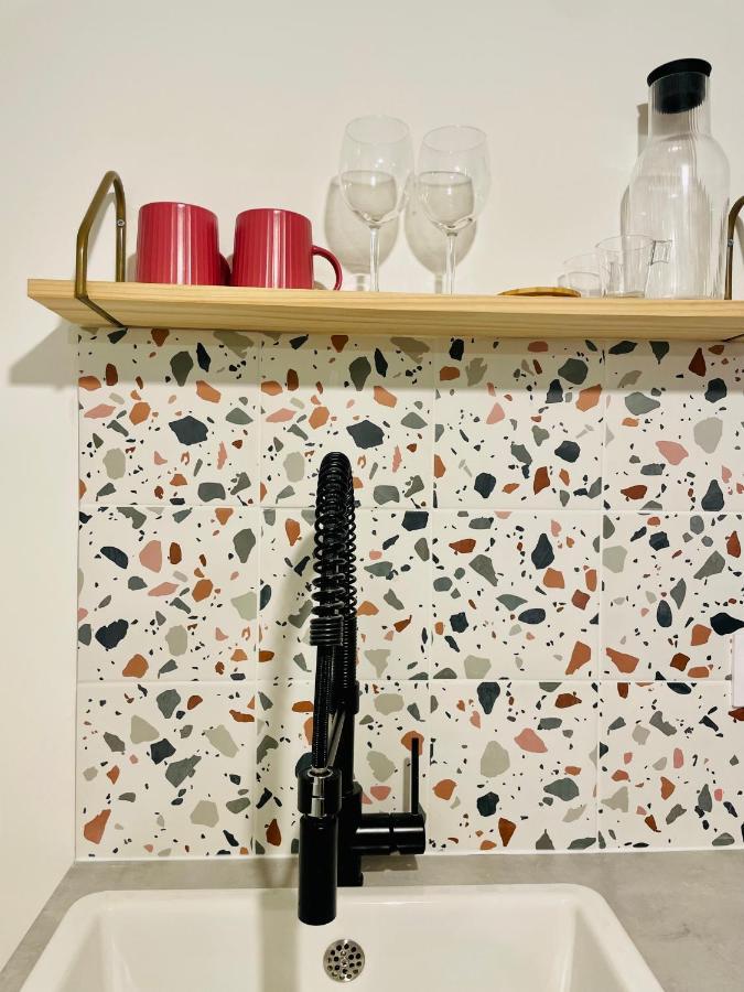 Retro Marais- Center Apartment *